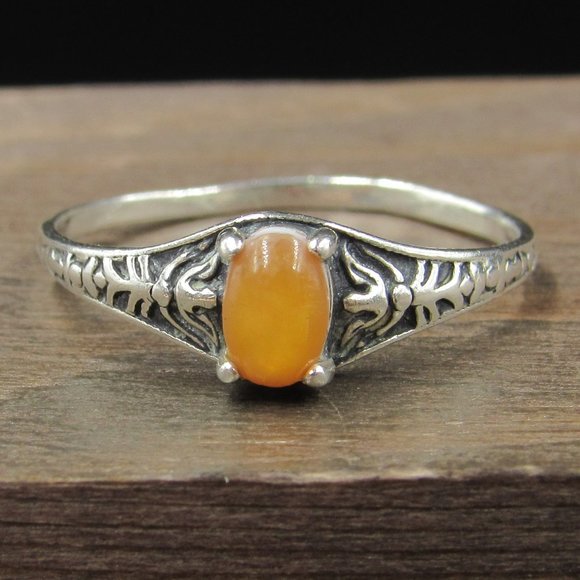 Jewelry - Size 8.75 Sterling Silver Yellow Stone Cool Pattern Band Ring